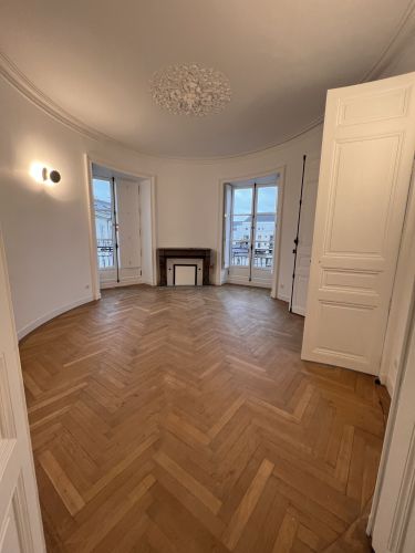 Rénovation d'un immeuble de 20 logements à Nantes.